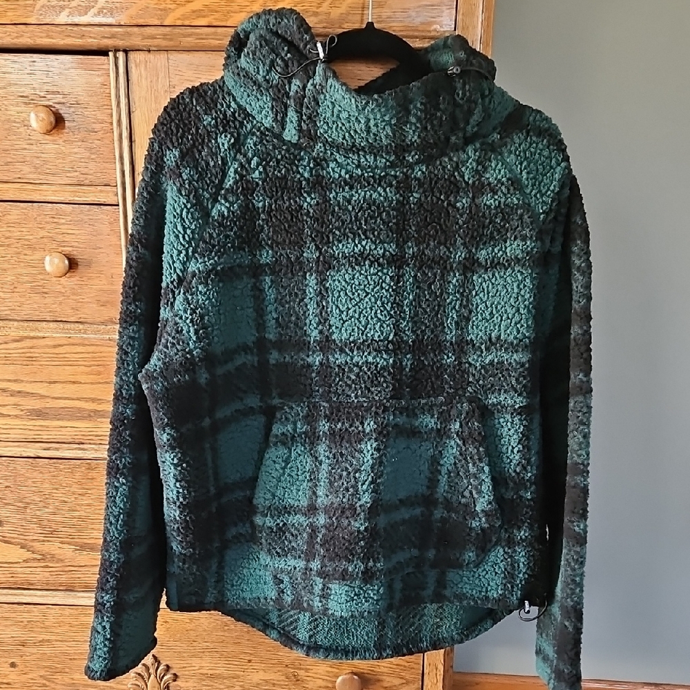 🌲Victoria's Secret PINK Green & Black Plaid Fleece Hoodie, Size M